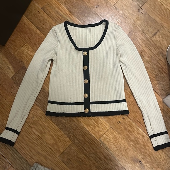 Retro Contrast Cardigan - Picture 4 of 5